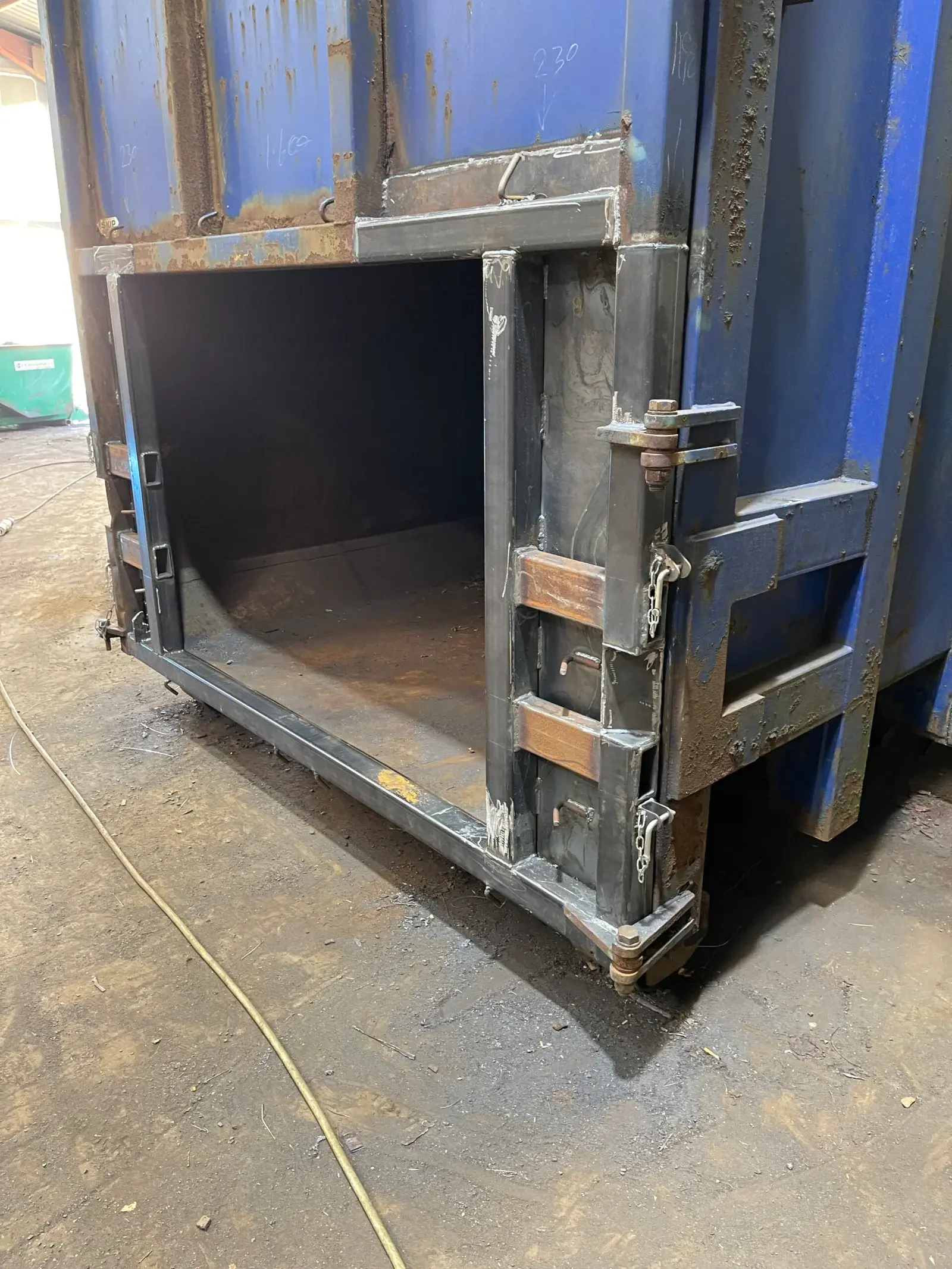 user container